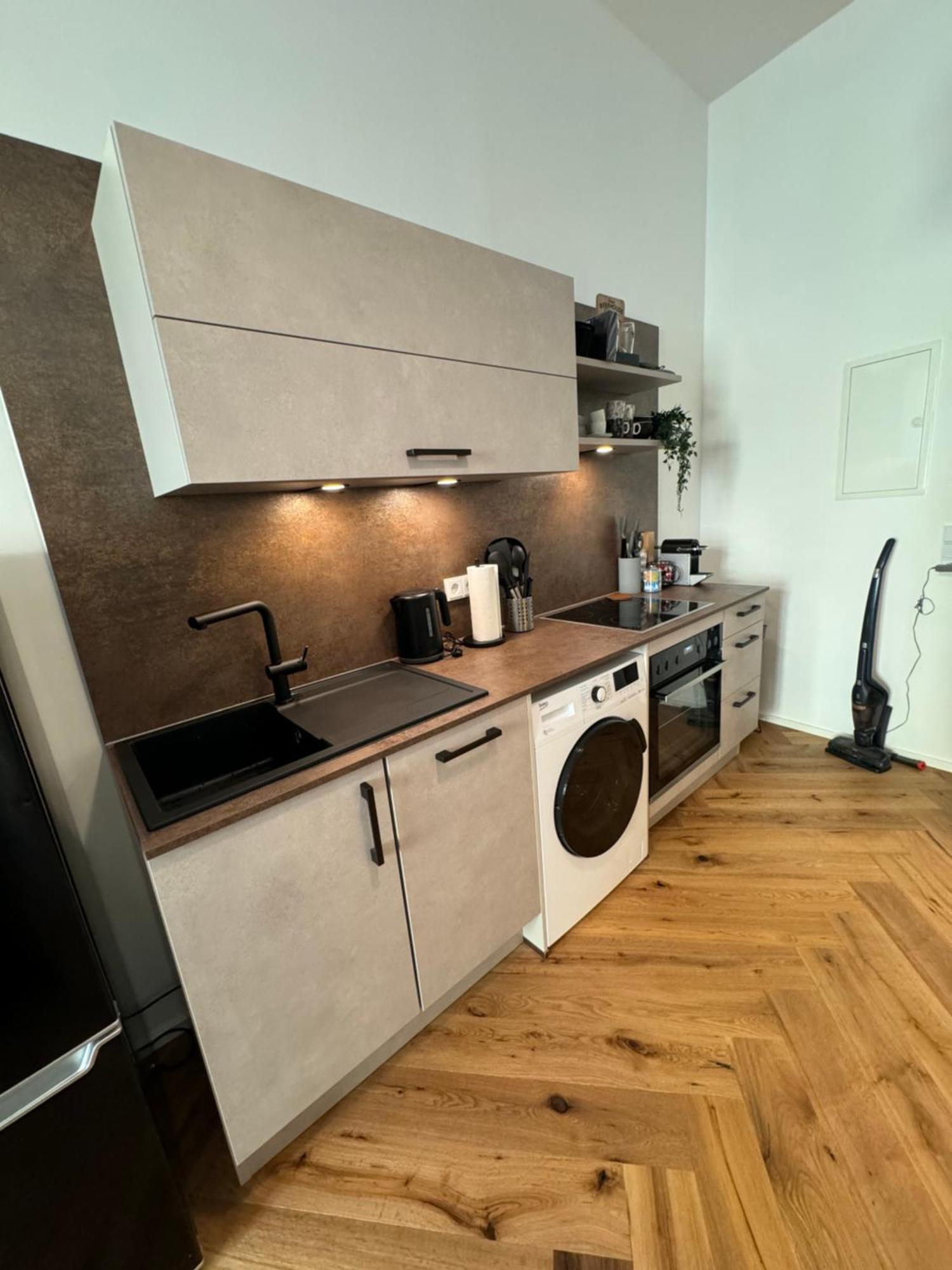 Industrial Apartment Schlossberg Linz Exterior photo