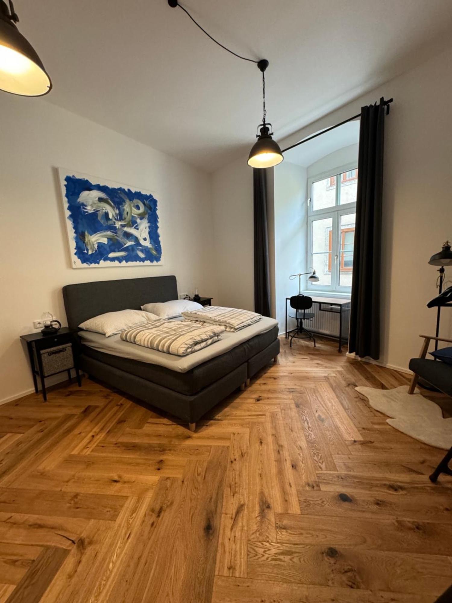 Industrial Apartment Schlossberg Linz Exterior photo